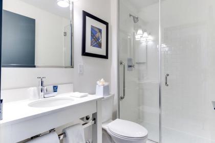 Vista LIC Hotel Premier Collection by Best Western - image 12
