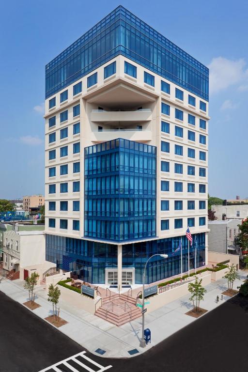 Vista LIC Hotel Premier Collection by Best Western - image 4