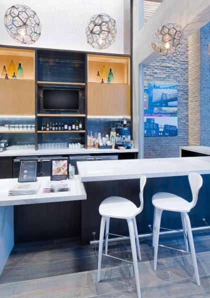 Hyatt Place Long Island City - image 13