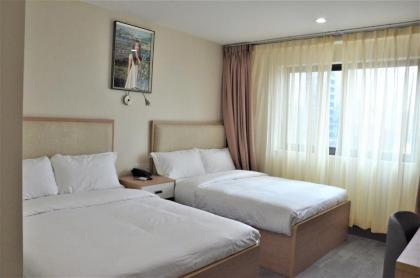 LIC Plaza Hotel - image 11