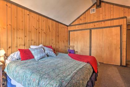 Lakefront Retreat with Boats Less Than 9 Mi to Camelback Mtn! - image 12