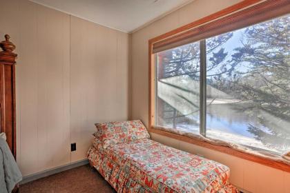 Lakefront Retreat with Boats Less Than 9 Mi to Camelback Mtn! - image 7