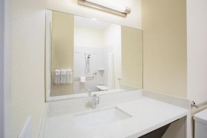 Candlewood Suites Longmont an IHG Hotel - image 10