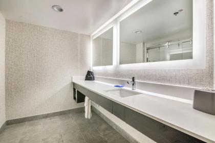 Holiday Inn Express & Suites Longview North an IHG Hotel - image 4