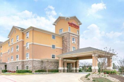 Hawthorn Suites by Wyndham Longview Longview Texas