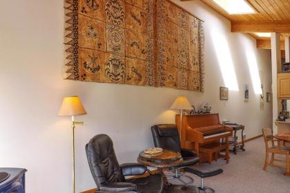 9 Condo - image 14
