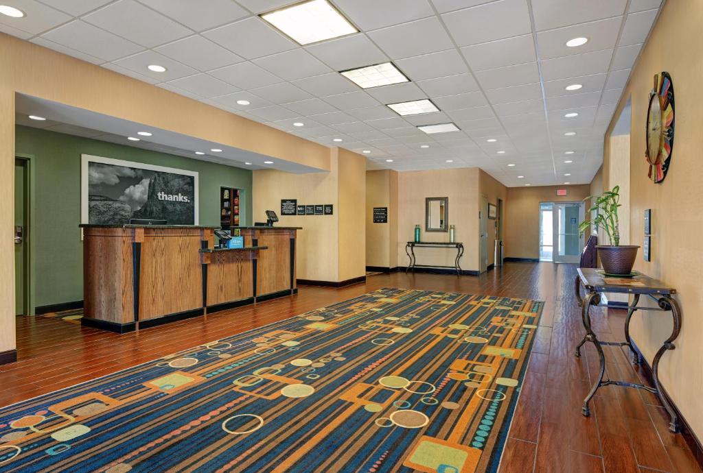 Hampton Inn Lordsburg - image 3
