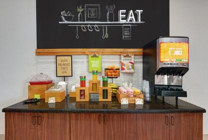 Hampton Inn Lordsburg - image 8