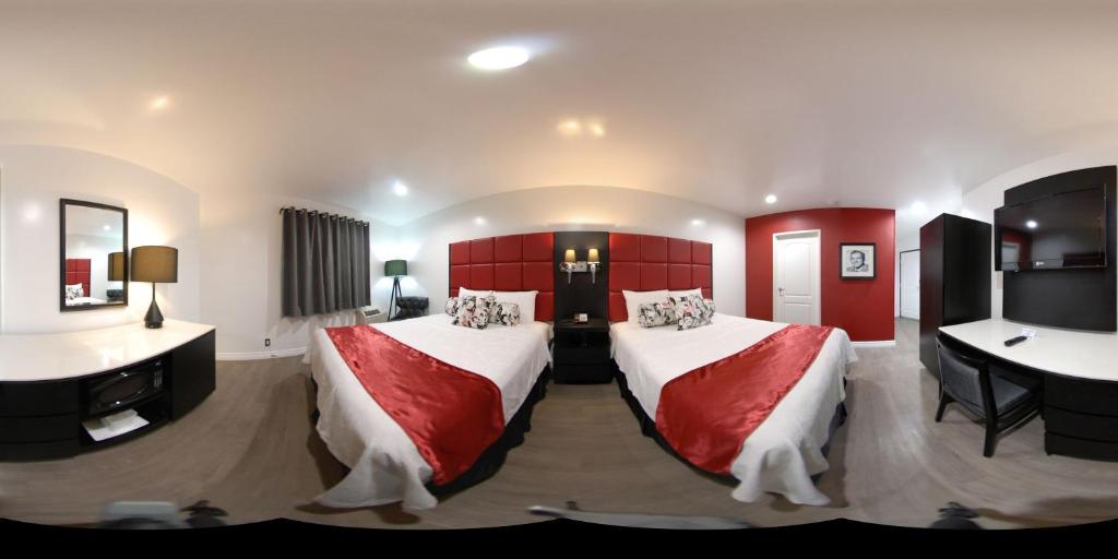 Legend Hotel Hollywood - image 3