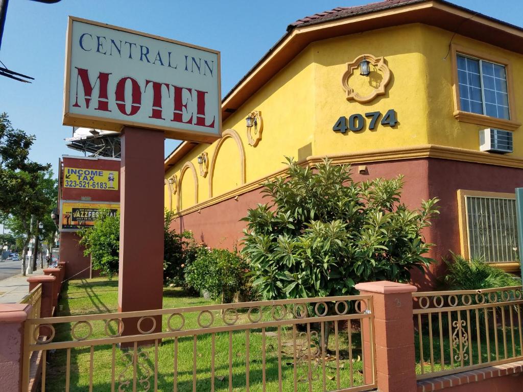 Central Inn Motel - main image