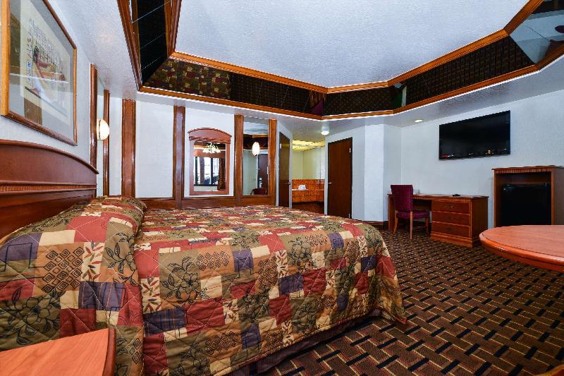 Americas Best Value Inn & Suites Los Angeles Downtown SW - image 5