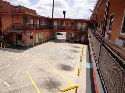 Travel Inn - image 3
