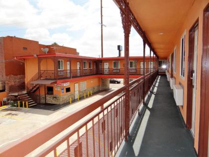 Travel Inn - image 4