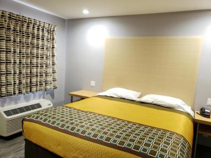 Regal Inn - image 2