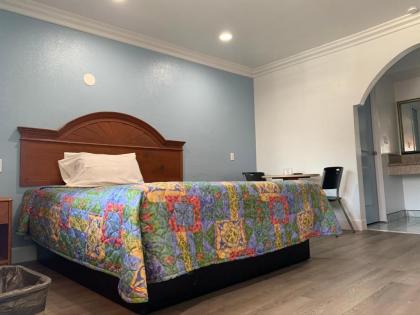 Budget Motel - image 2