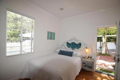 Beverly Hills Celebrity Home - image 3