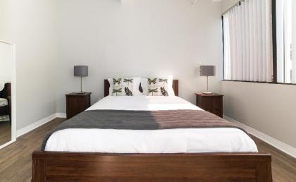 Ginosi FiGaro Apartel - image 3