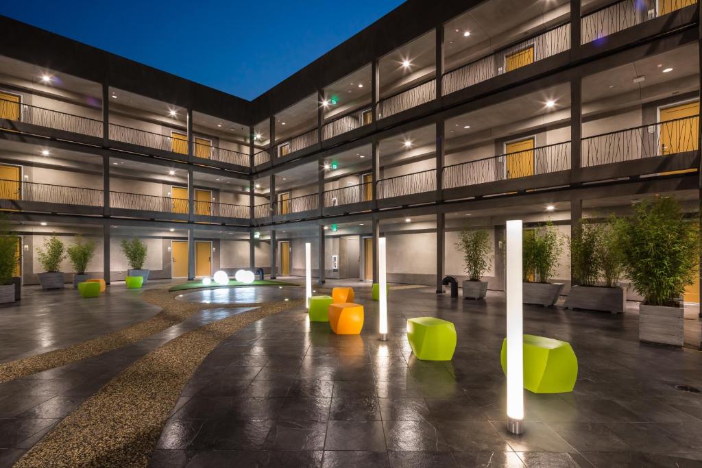 Hotel Aventura - image 3