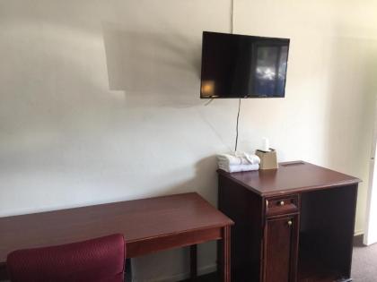 Holiday Lodge - image 5