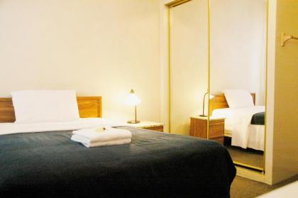 Little Tokyo Hotel - image 2