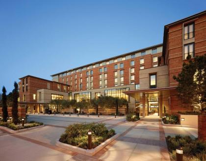 Luskin Hotel - image 12