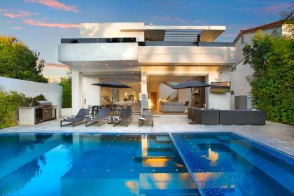 Villas in Los Angeles California