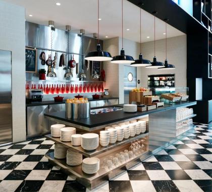 citizenM Los Angeles Downtown - image 3