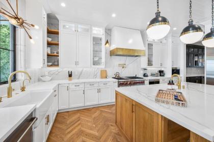 7 BEDROOM - SIERRA VILLA - image 2
