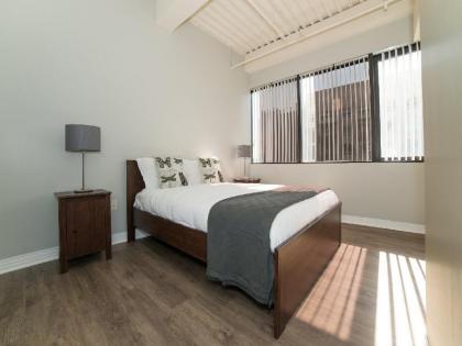 Hollywood Metropolitan Lofts - image 3