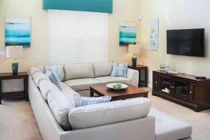Daisy Court - image 3