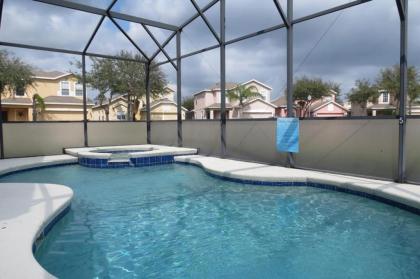 A 4 bedroom villa in Davenport with its own private pool - image 14