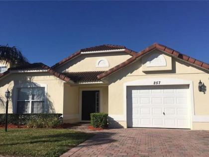 This wonderful 4 bedroom house Located on the Lake Wilson Preserve - image 10