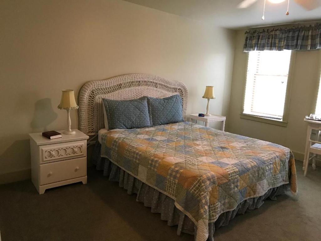 The Eagle's Nest Inn - image 5