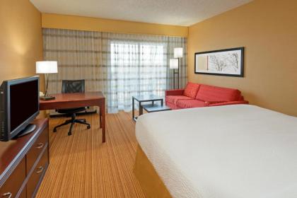 Courtyard by Marriott Boulder Broomfield - image 13