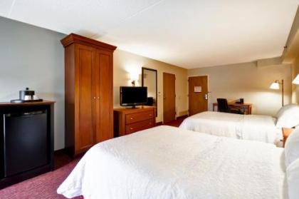 Hampton Inn Louisville Airport Fair/Expo Center - image 5