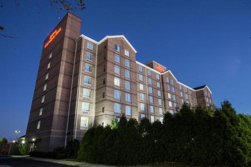 Hilton Garden Inn Louisville Airport - main image