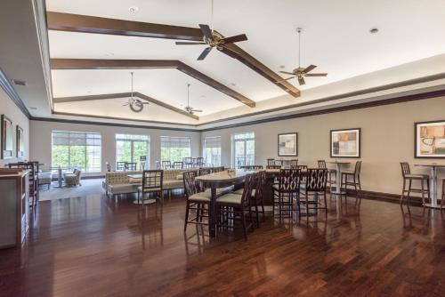Homewood Suites by Hilton Louisville-East - image 3