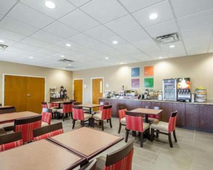 Comfort Inn Southwest Louisville - image 4