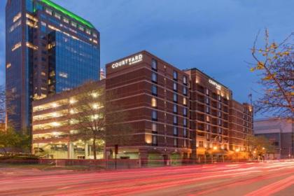 Courtyard Louisville Downtown Louisville Kentucky