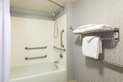 SpringHill Suites Louisville Downtown - image 5