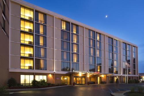 Fairfield Inn & Suites Louisville Downtown - main image