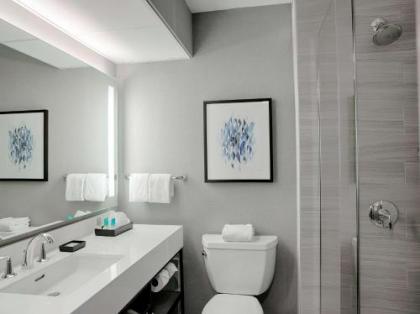 Hyatt Regency Louisville - image 3