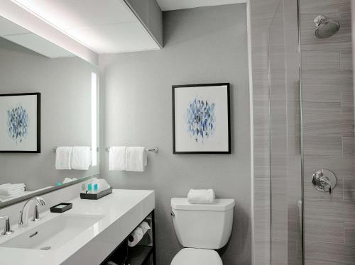 Hyatt Regency Louisville - image 3