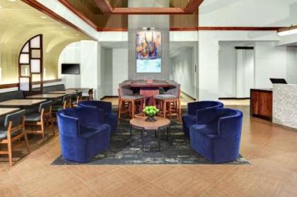 Hyatt Place Louisville-East - image 4