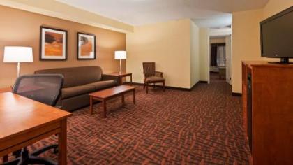 Best Western Louisville East - image 4