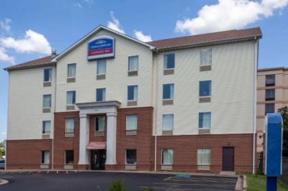 Howard Johnson by Wyndham Airport Kentucky