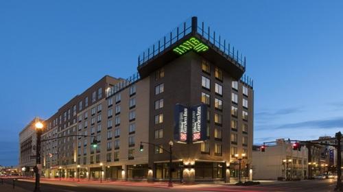Hilton Garden Inn Louisville Downtown - main image