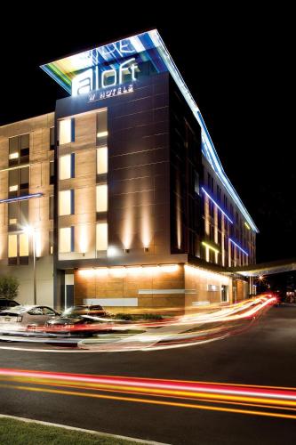 Aloft Louisville East - main image