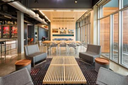 Aloft Louisville East - image 5