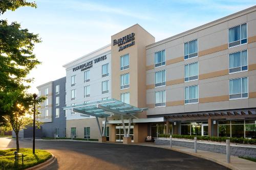 Fairfield Inn & Suites By Marriott Louisville Northeast - main image